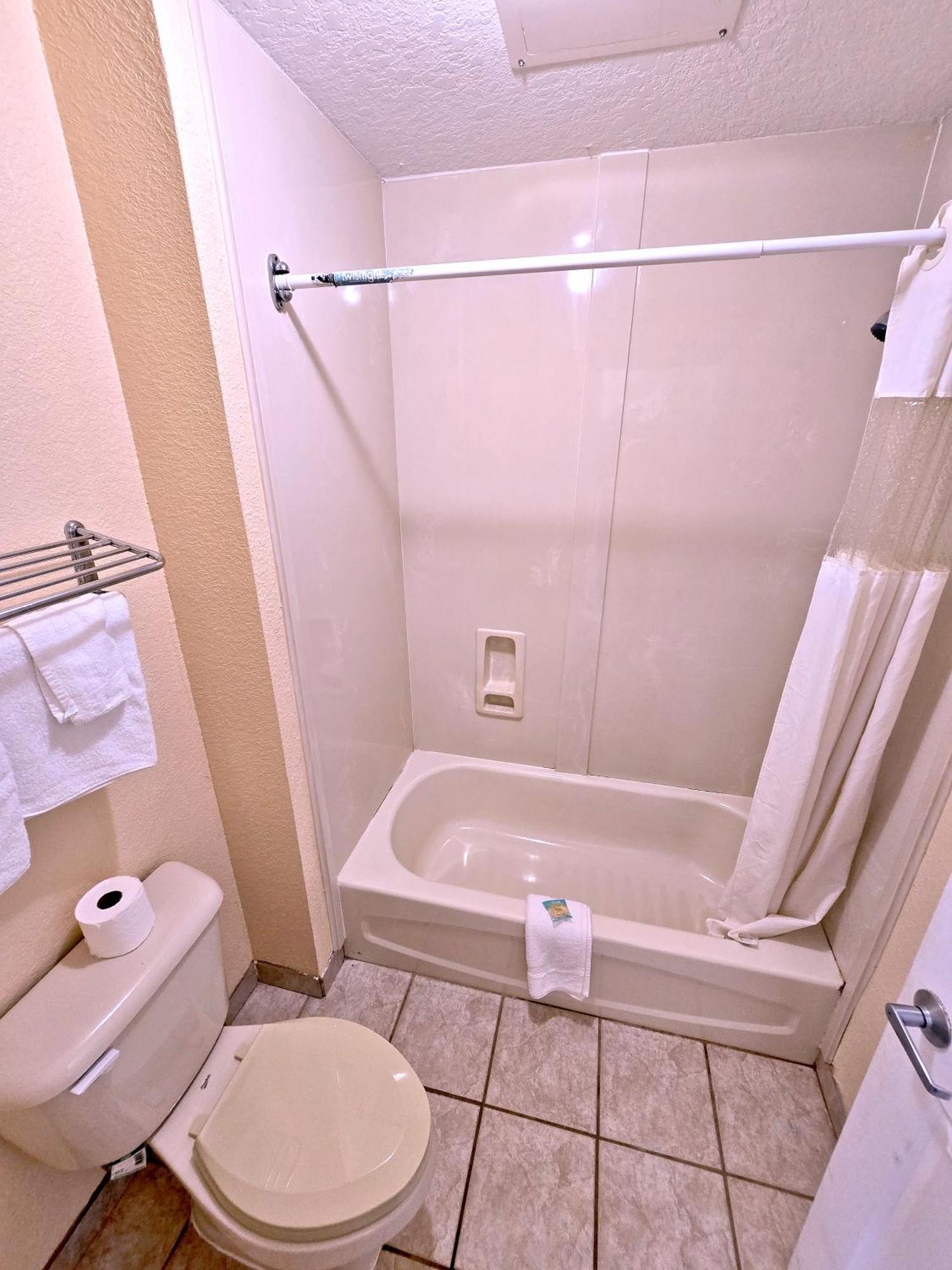 Garden Inn And Suites Near Callaway Gardens Pine Mountain Ngoại thất bức ảnh